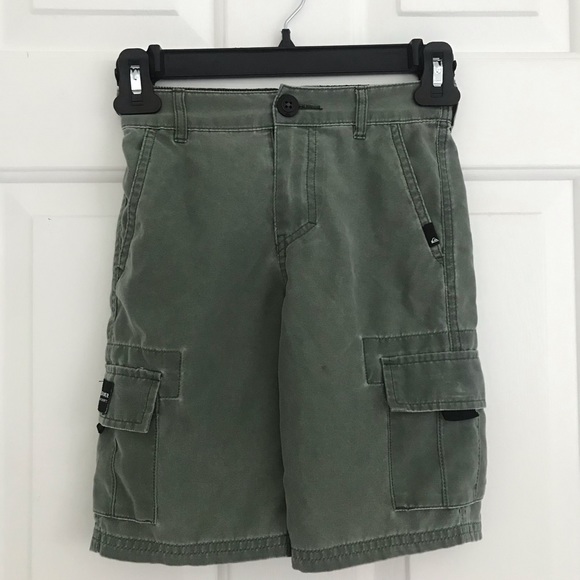 Boy’s Quicksilver cargo shorts - Picture 1 of 5